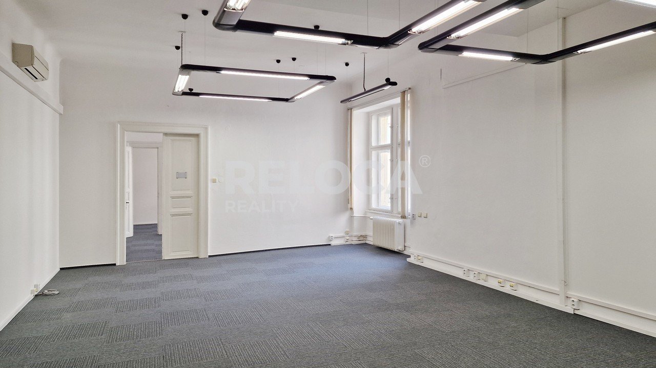 tn_zoom_filename_234003