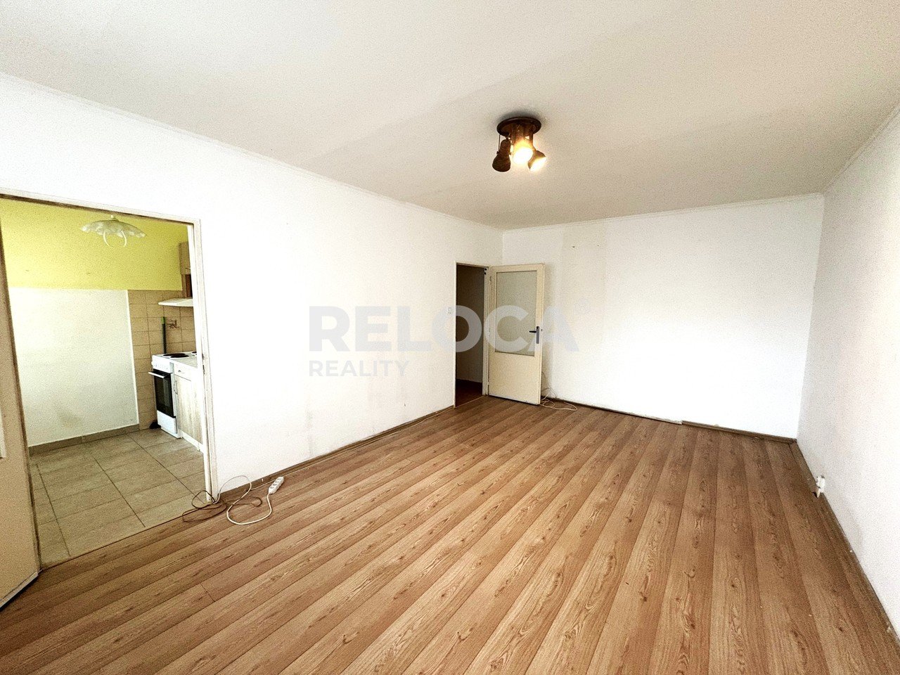 tn_zoom_filename_237574